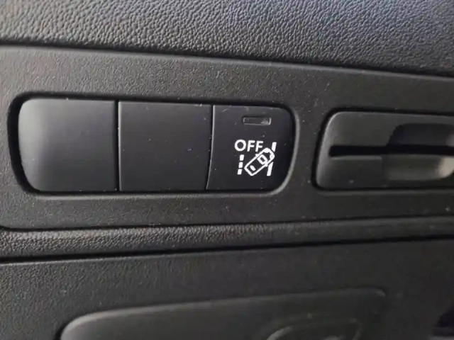 Citroën C3 Aircross puretech 130 s&amp;s eat6 — photo 60