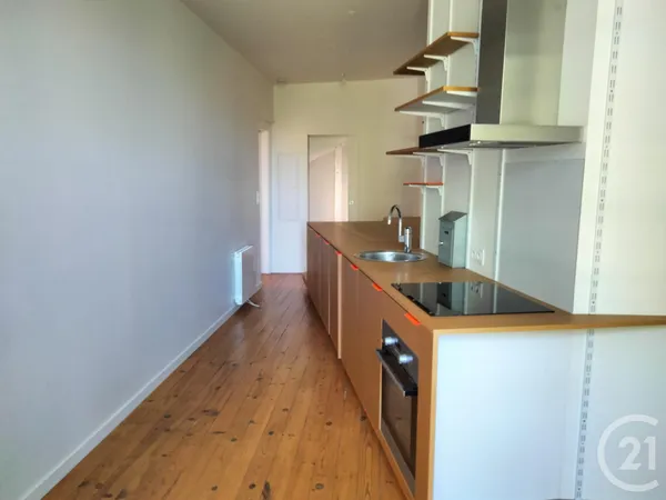 Studio 1 pièce 26 m²