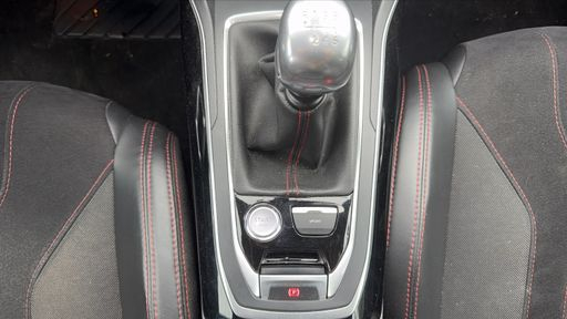 Peugeot 308 1.6 THP 270 - GTI – 2015 – 166825 km – Essence – Boîte Manuelle — photo 17