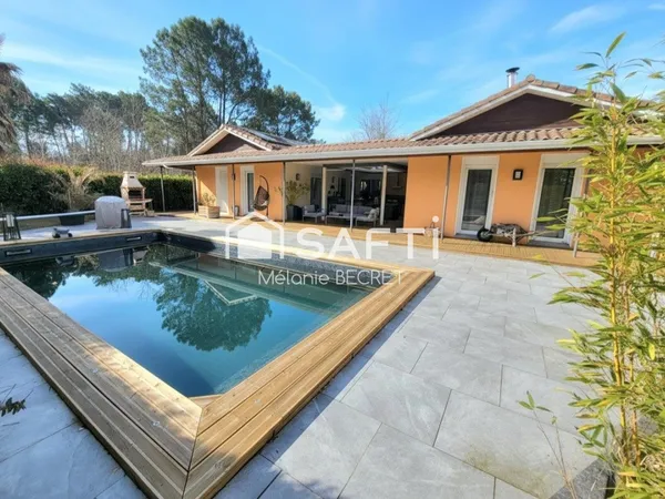 Maison à Marcheprime avec un grand terrain et piscine au calme