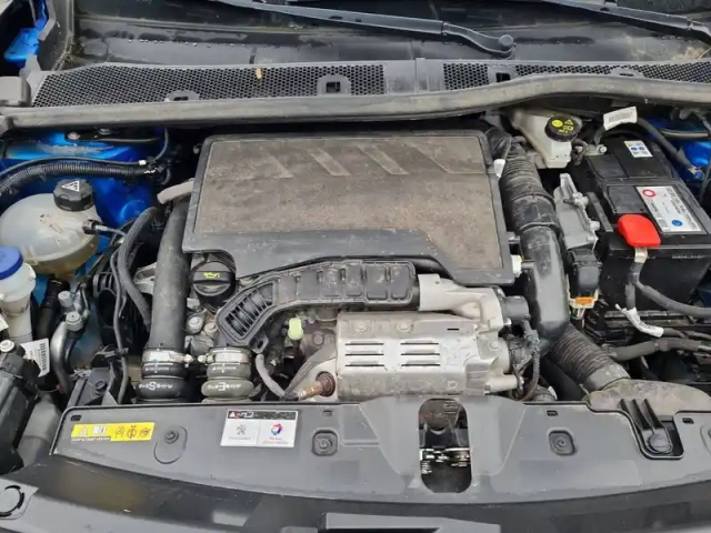 Peugeot 2008 puretech 130 s&amp;s eat8 — photo 60
