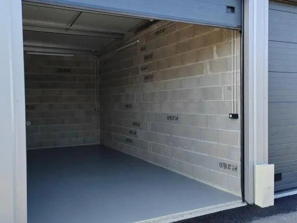 Garage 27 m² Parentis En Born