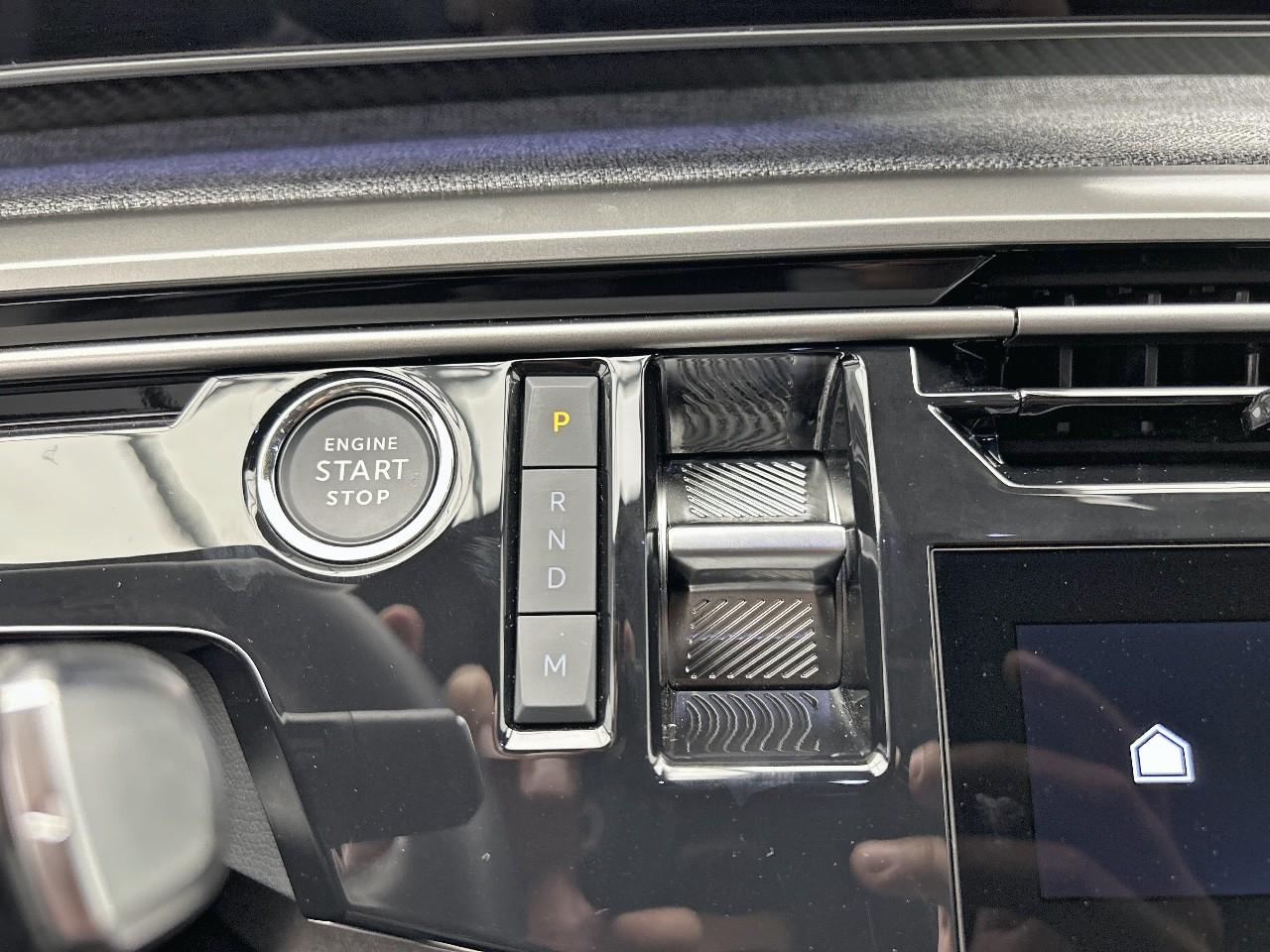 Peugeot 3008 hybrid 145 e-dcs6 allure — photo 17