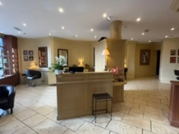Fonds de commerce 83 m²