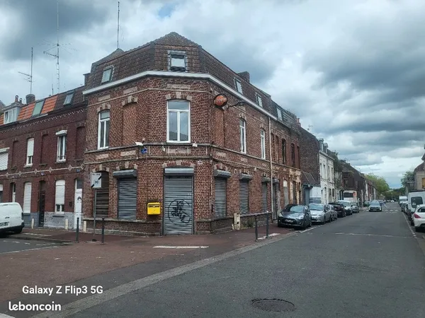 Immeuble 200 m²