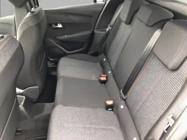 Peugeot 208 hybrid 110 ch e-dcs6 — photo 12