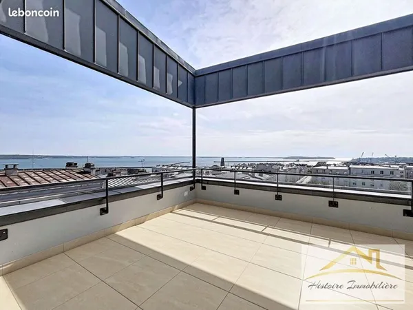 Penthouse 6 pièces 222 m²
