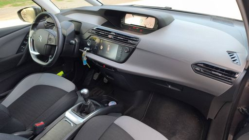 Citroen C4 Picasso 1.2 PureTech 130 - Feel – 2016 – 107119 km – Essence – Boîte Manuelle — photo 10