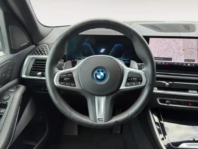 Bmw X5 xdrive50e 489ch m sport — photo 12