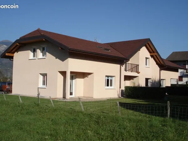 Maison jumelé St pierre en Faucigny 1650 CC