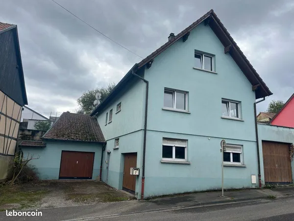 Maison individuelle avec 3 garages