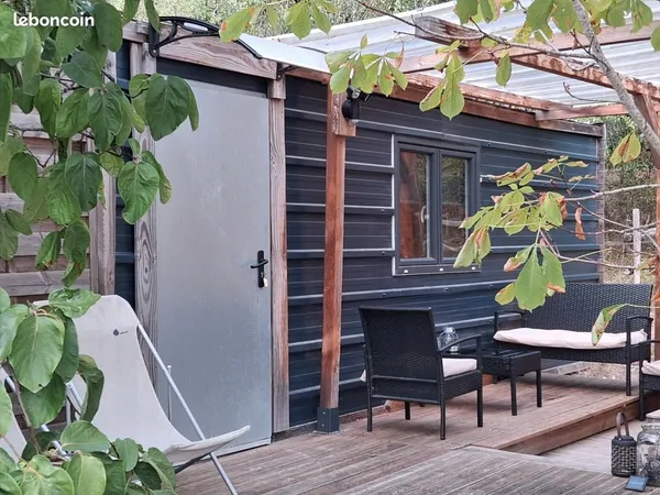 Tiny house