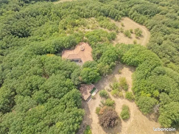 Propriété 14 pièces 350 m²