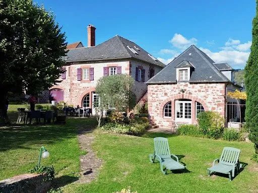 Local commercial 8 pièces 260 m²