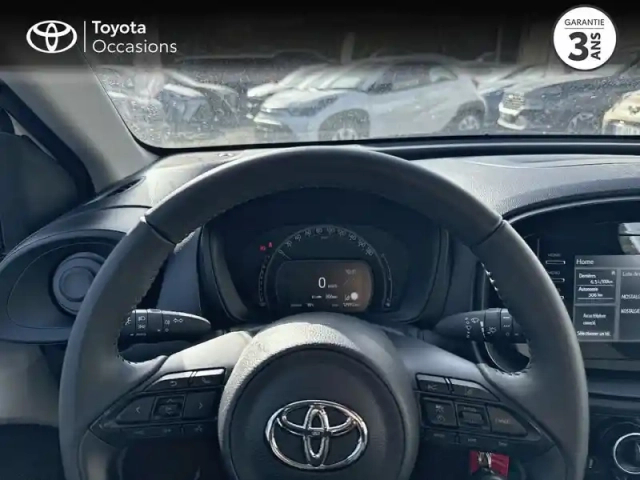 Toyota Aygo X 1.0 vvt-i 72ch dynamic my23 — photo 13