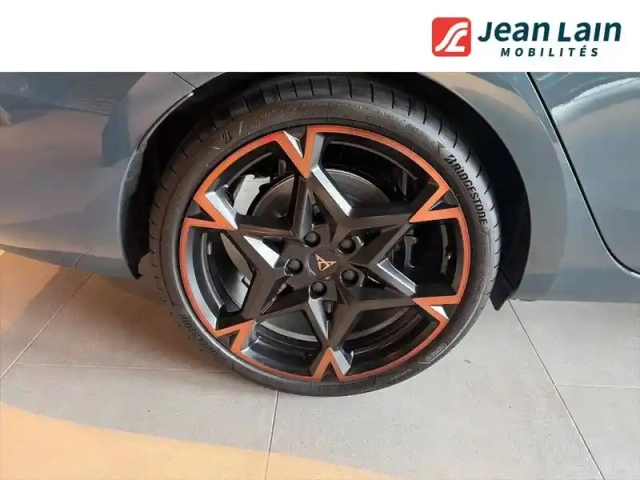 Cupra Leon sportstourer ehybrid 272 ch dsg6 — photo 9