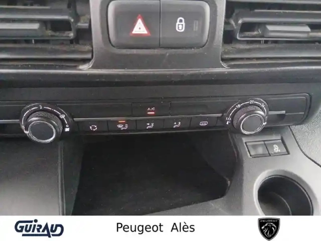 Opel Combo cargo m 650 kg puretech 110 s&amp;s bvm6 — photo 16