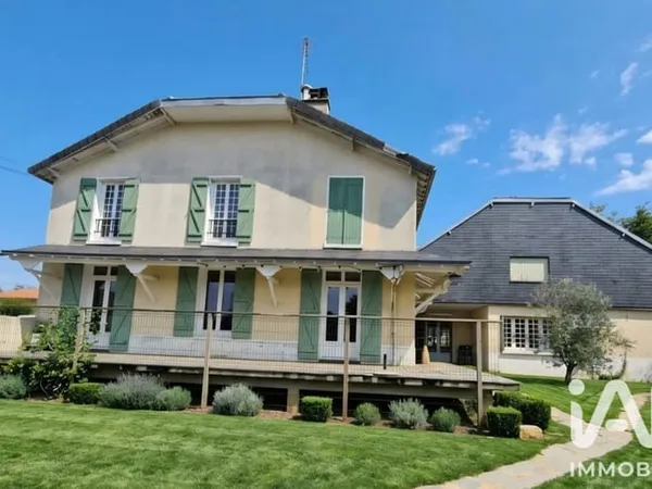 Vente Maison de campagne 9 pièces