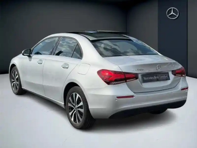 Mercedes Classe A 250 e berline business line — photo 23