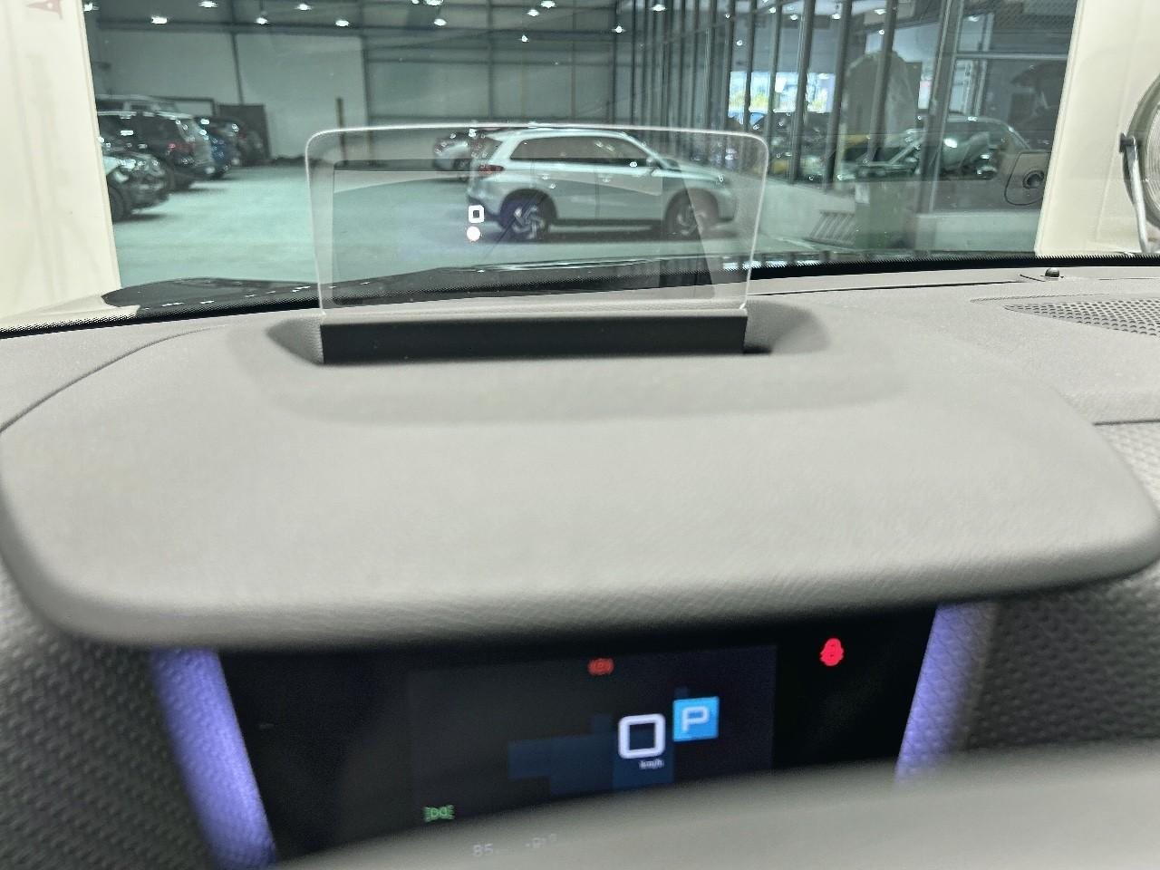 Citroën C4 X puretech 130 s&s eat8 shine — photo 29