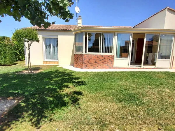 Maison de plain-pied 128m2, 4 chambres, 1 véranda