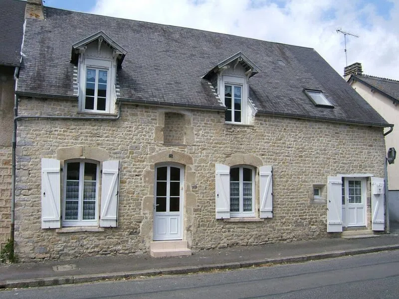 Photo 1