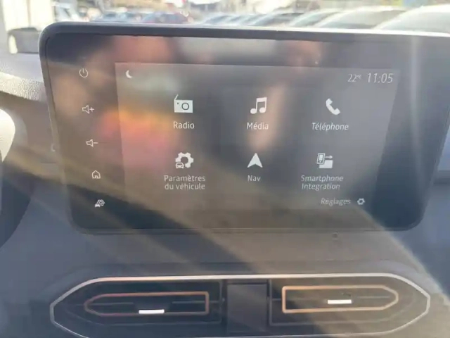 Dacia Jogger eco-g 100 7 places gsr2 — photo 30