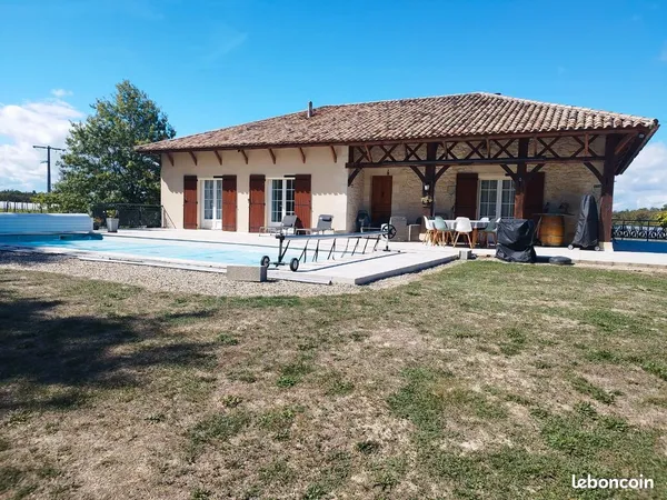 Maison à Pondaurat 177m2 et sous sol de 300 m2