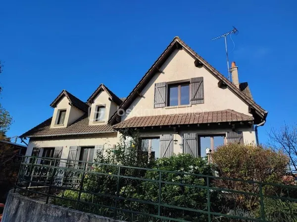 Pavillon 9 pièces 184 m²
