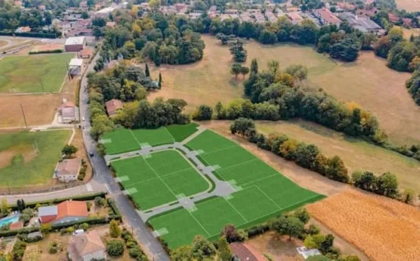 Terrain 800 m²