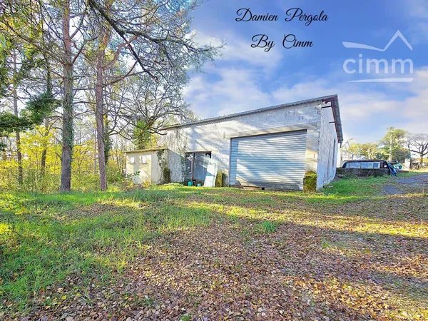 À vendre – Hangar avec terrain constructible à 5 min de Montignac-Lascaux
