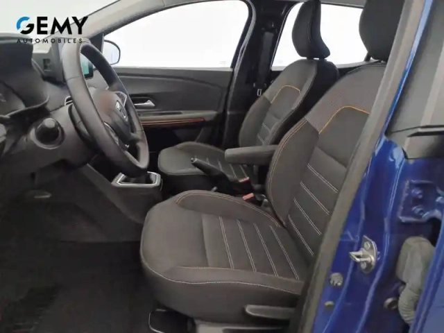 Dacia Sandero eco-g 100 - 22 — photo 24