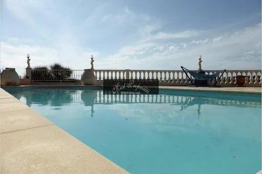Villa 5 pièces 180 m²