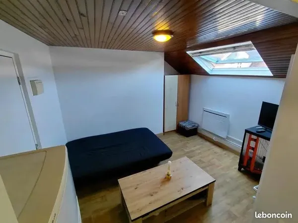 Studio 1 pièce 17 m²