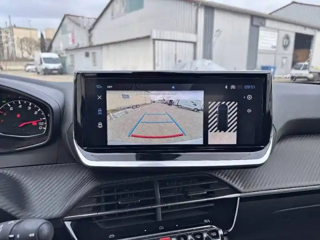 Peugeot 2008 puretech 100 s&amp;s bvm6 — photo 14