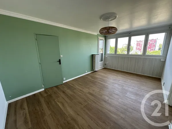 Appartement 4 pièces 77 m²