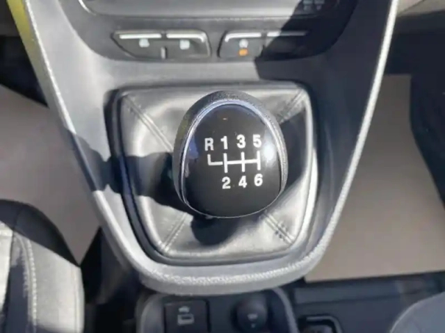 Ford Transit Connect fourgonnette l1 1.0e 100ch e85 trend — photo 29