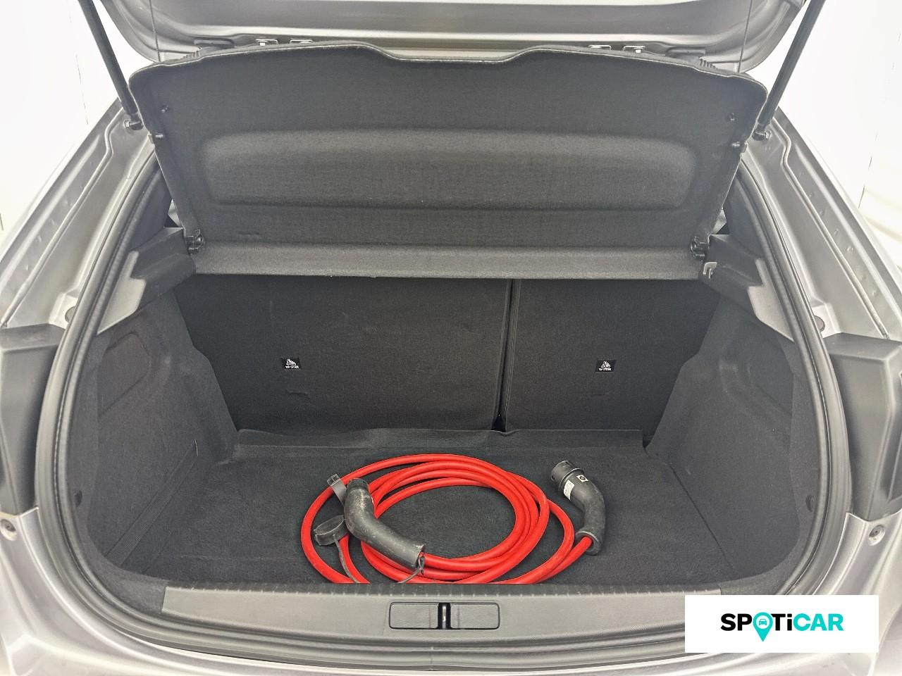 Peugeot 208 e-208 136ch style — photo 6