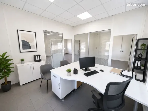 Local d'activité indépendant 75 m² - Bureaux climatisés + atelier / stockage - Aubigny-Les Clouzeaux