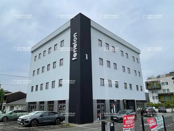 Bureaux 167 m²