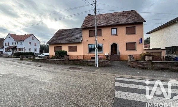 Maison 7 pièces 251 m²