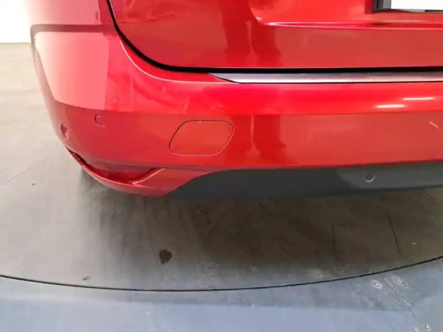 Renault Megane iv estate e-tech plug-in hybrid 160 — photo 11