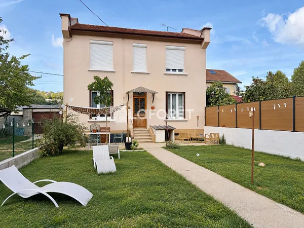 Maison 5 pièces 90 m²