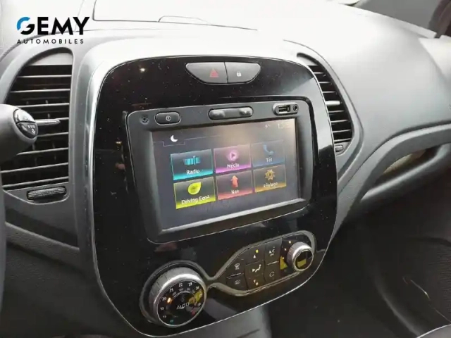 Renault Captur dci 90 energy — photo 13