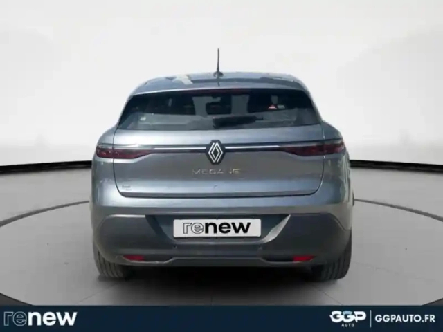 Renault Megane e-tech electric ev60 130ch evolution er super charge -b — photo 4