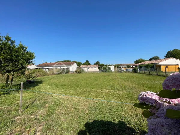 Terrain 500 m²