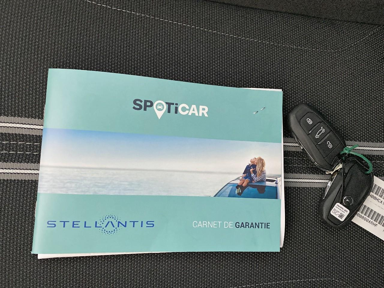 Opel Corsa gs electric 156 ch — photo 13