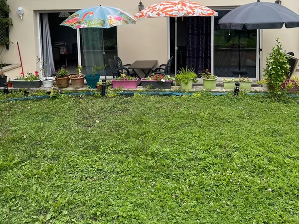 Charmant 2 pièces meublé à Gif sur Yvette avec terrasse et jardin