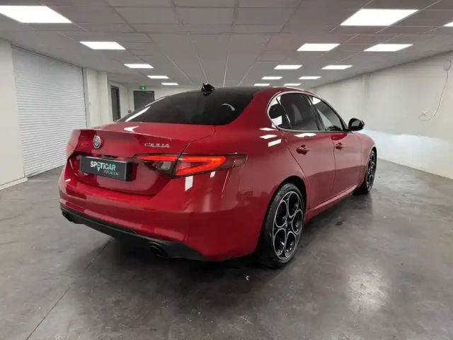 Alfa Romeo Giulia 2.2 190 ch at8 — photo 5