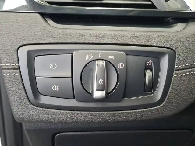 Bmw X2 sdrive 18i 140 ch dkg7 — photo 34
